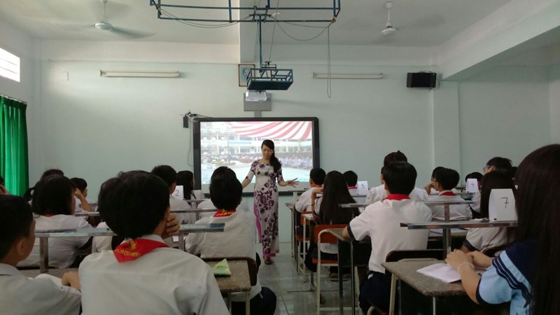 Một số hình ảnh quá trình tự đánh giá năm học 2015-2016